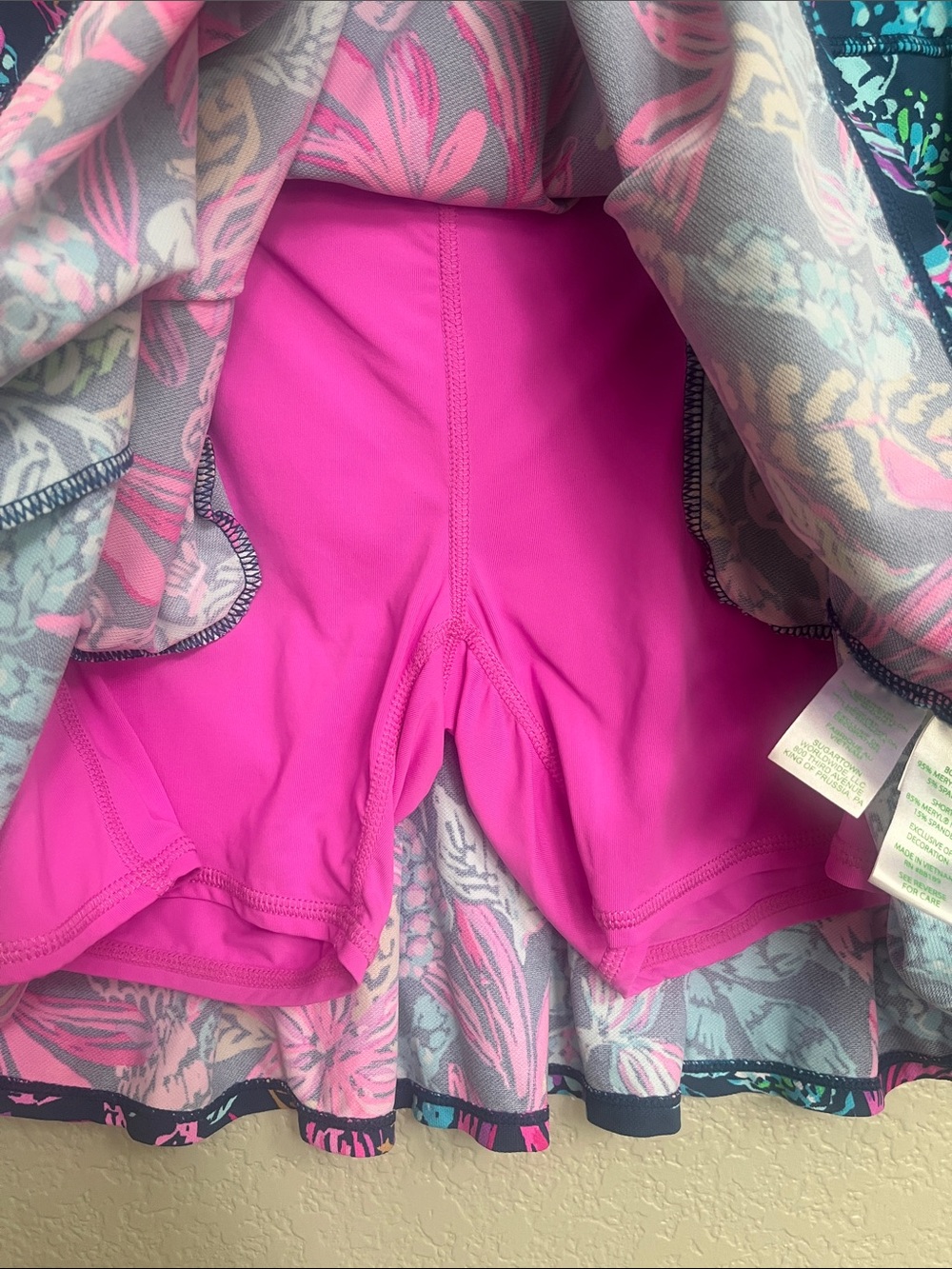 Lilly Pulitzer Luxletic Skirt Skort Aegean Navy Calypso Coast Bessie Size S - Picture 8 of 9